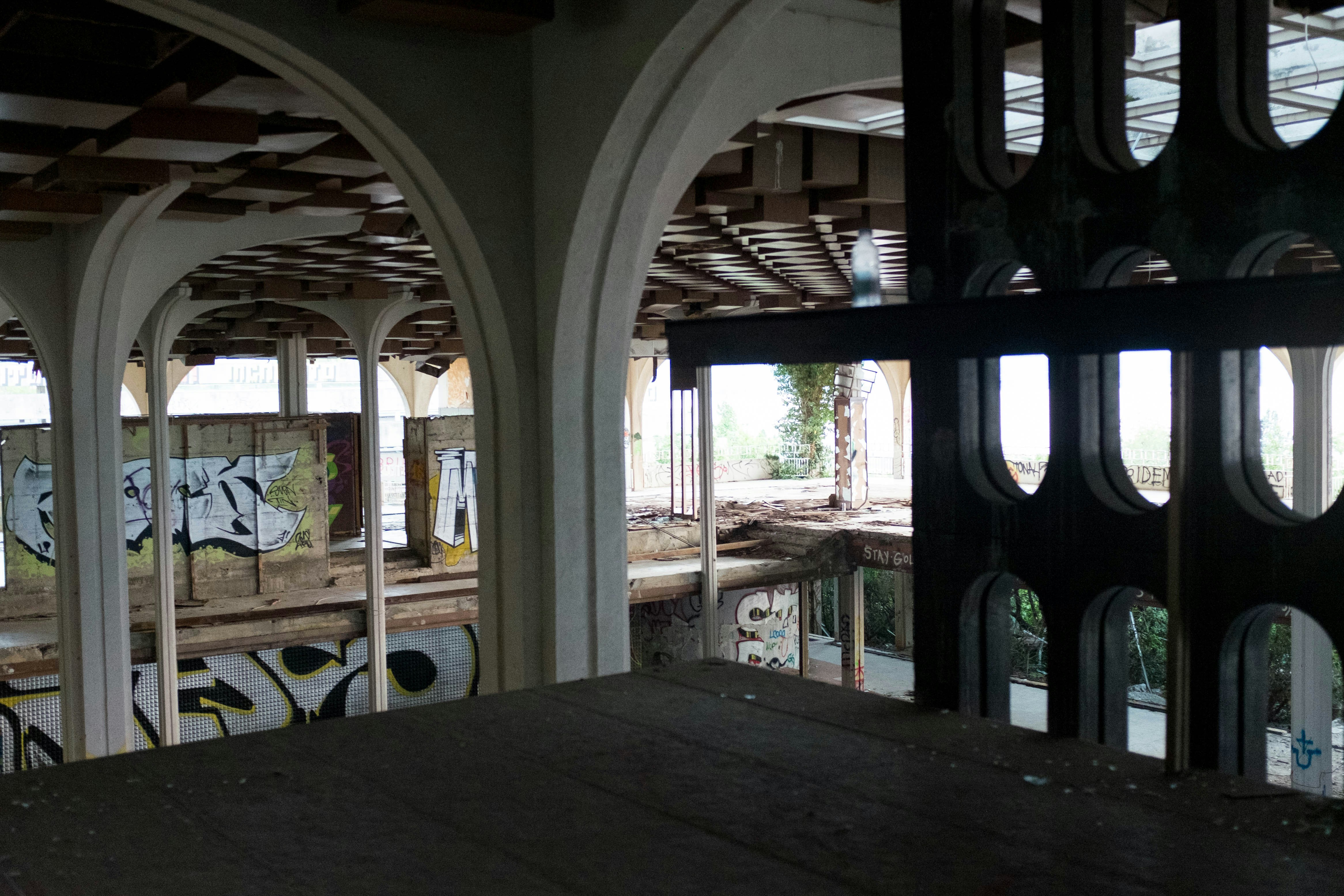 martin-lostak-71YQrI3hiZI-unsplash